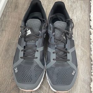 On Cloud tennis shoes